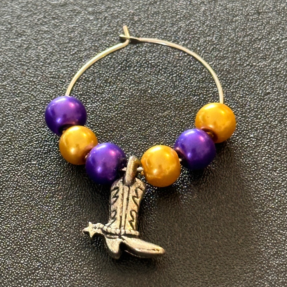 Wine glass tag stainless steel hoop, gold/purple beads, cowboy boot charm